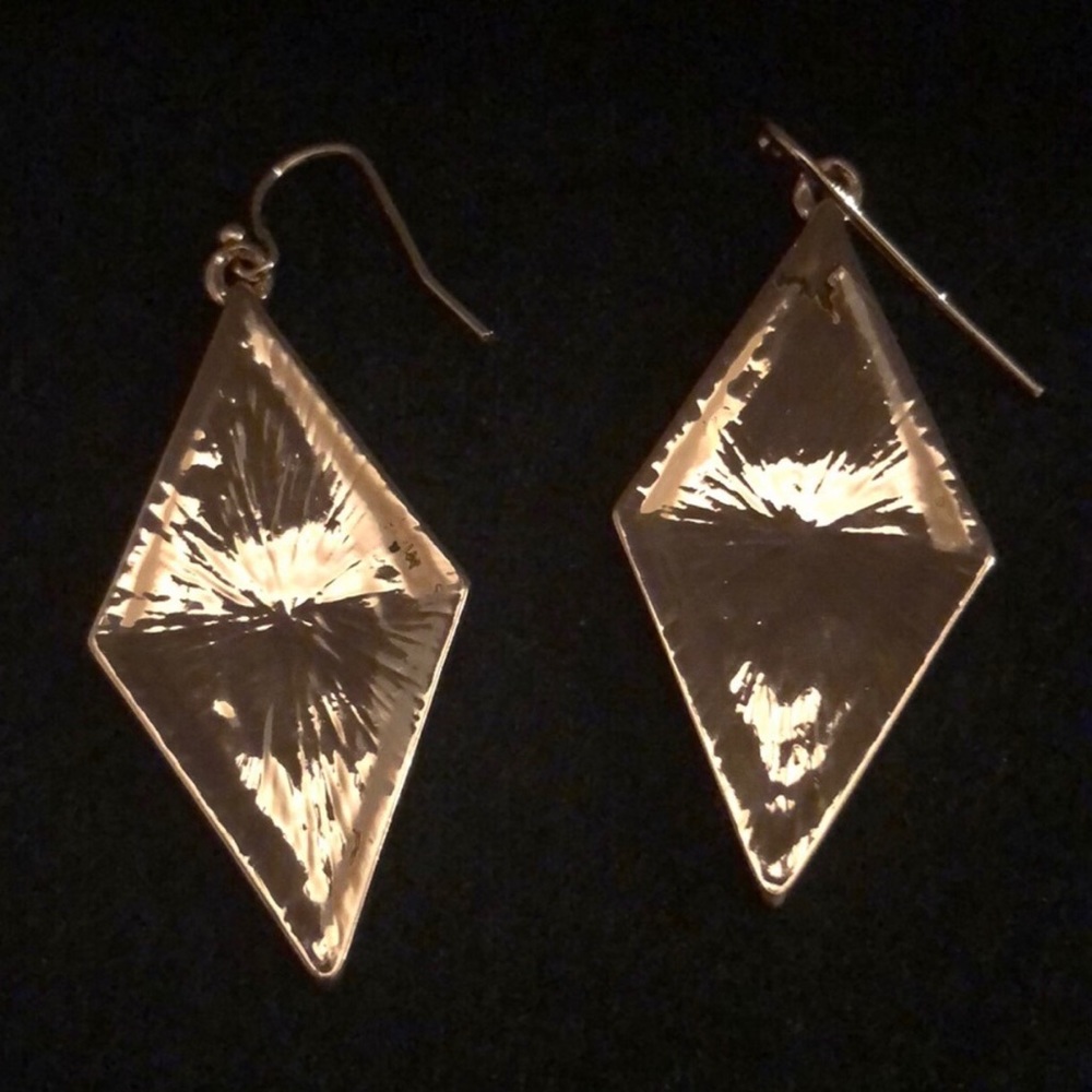 😁GUESS RGT Diamond Shaped Earrings with Crystals - Picture 4 of 5